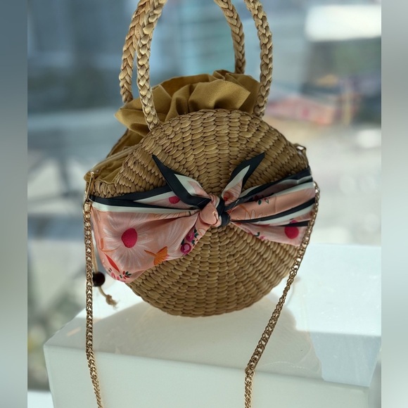 BxBRITT Handbags - Handmade stylish woven tote! Brand new!